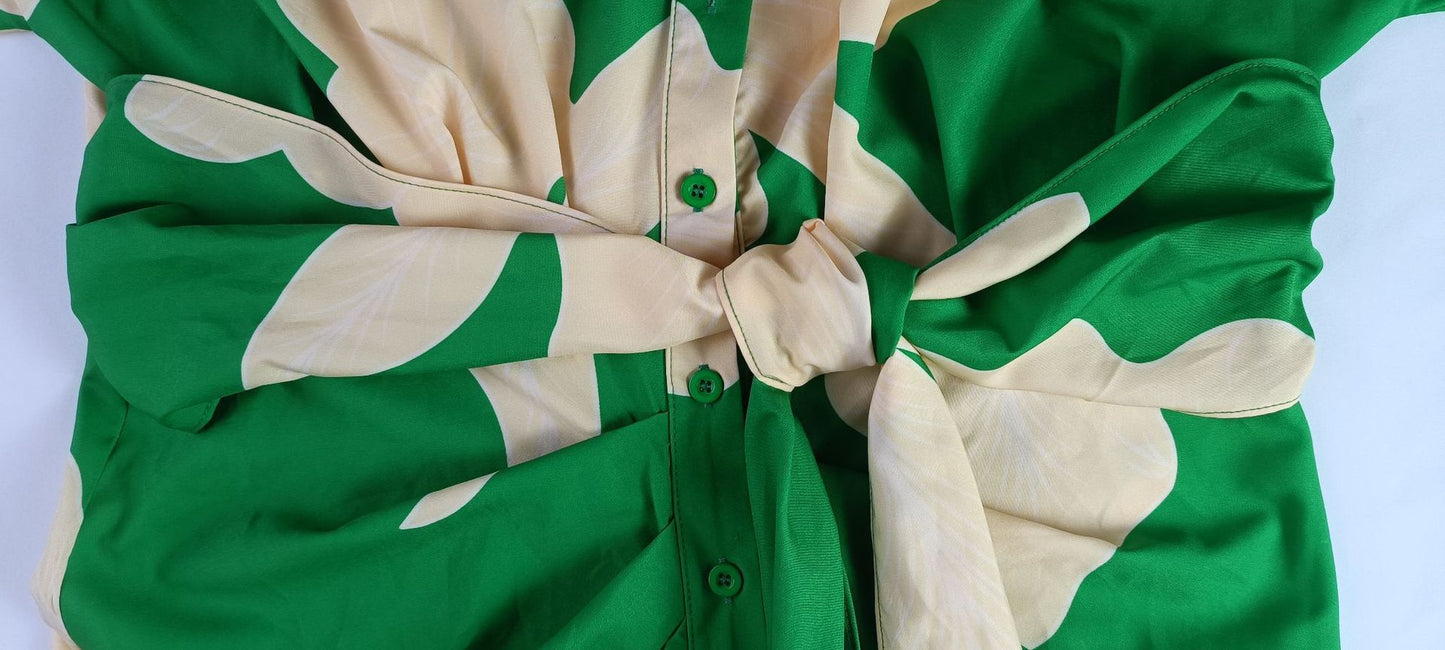 Élégance Imprimée – Robe Chemisier Taille Haute